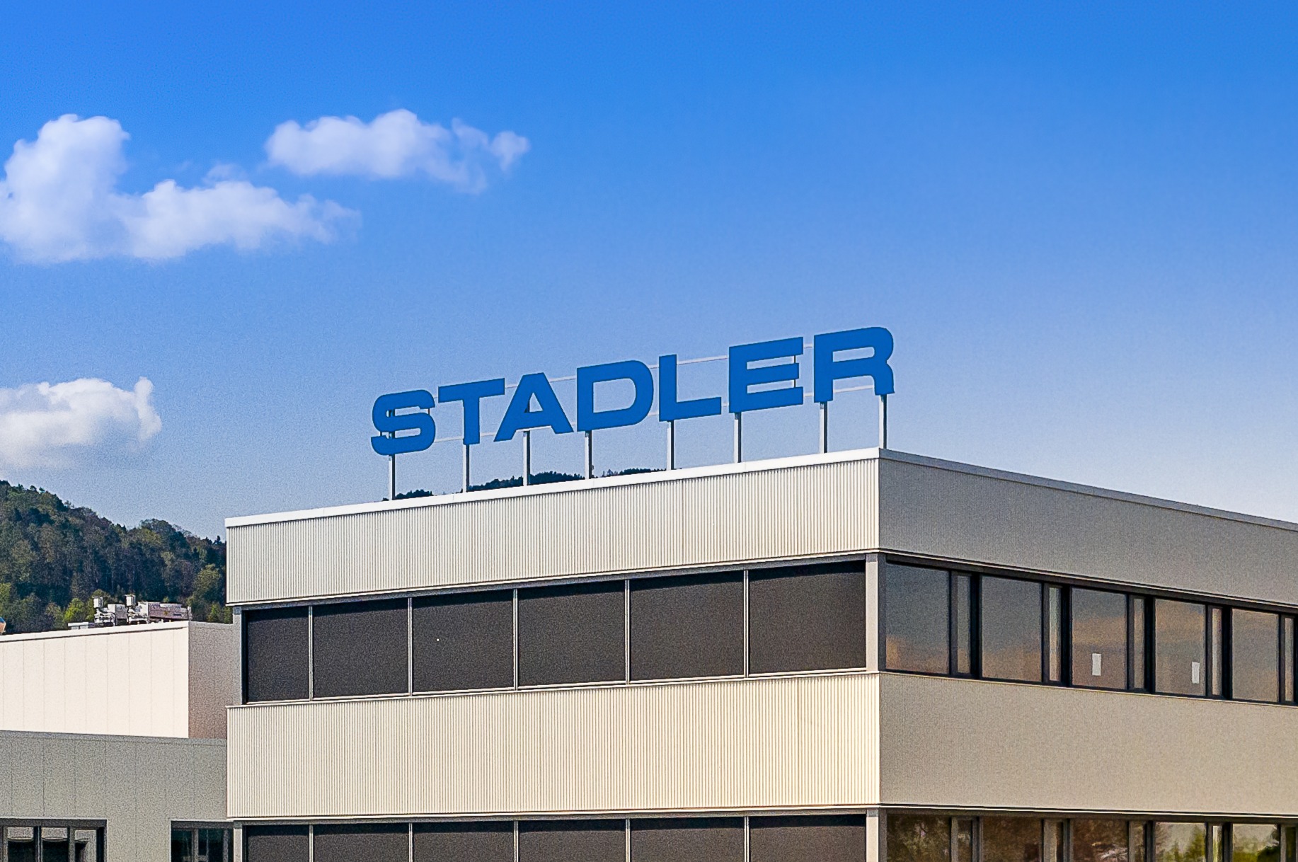 Stadler_Logo_STAR